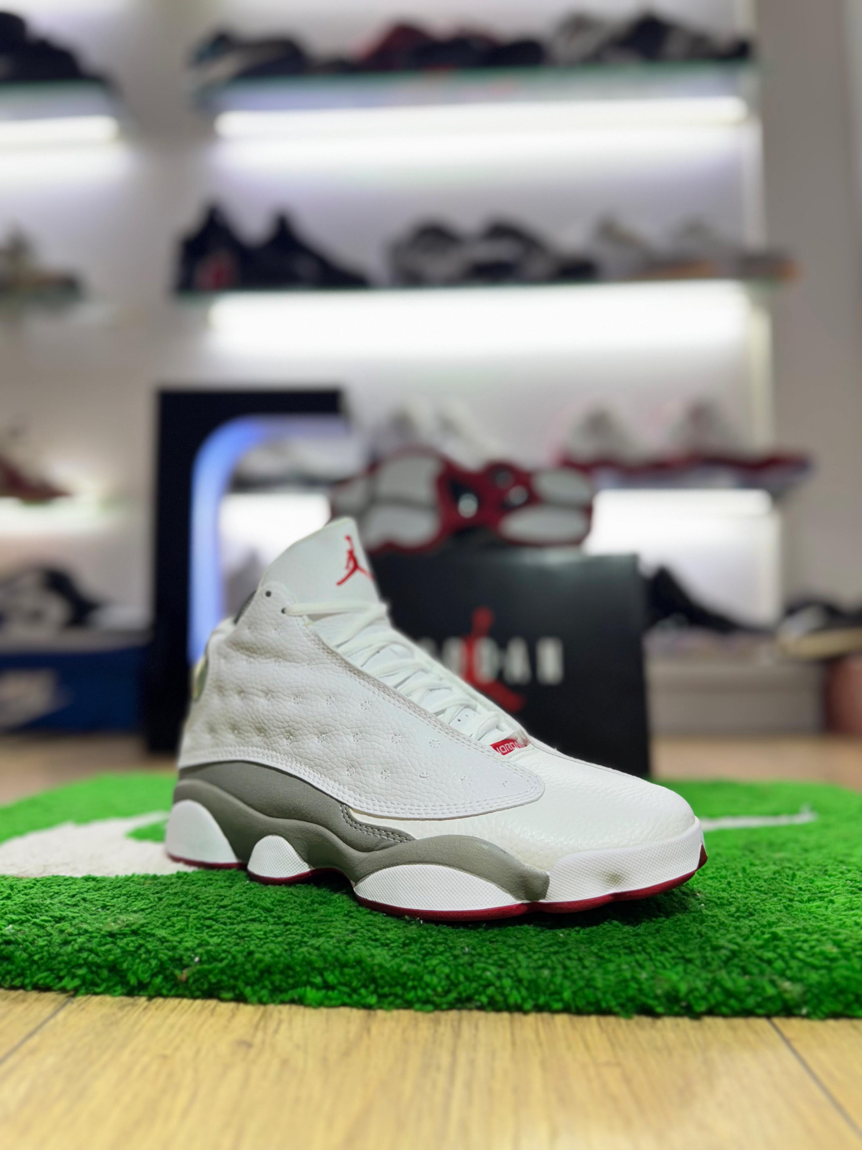 Zapatillas Nike Air Jordan 13 Wolf Grey