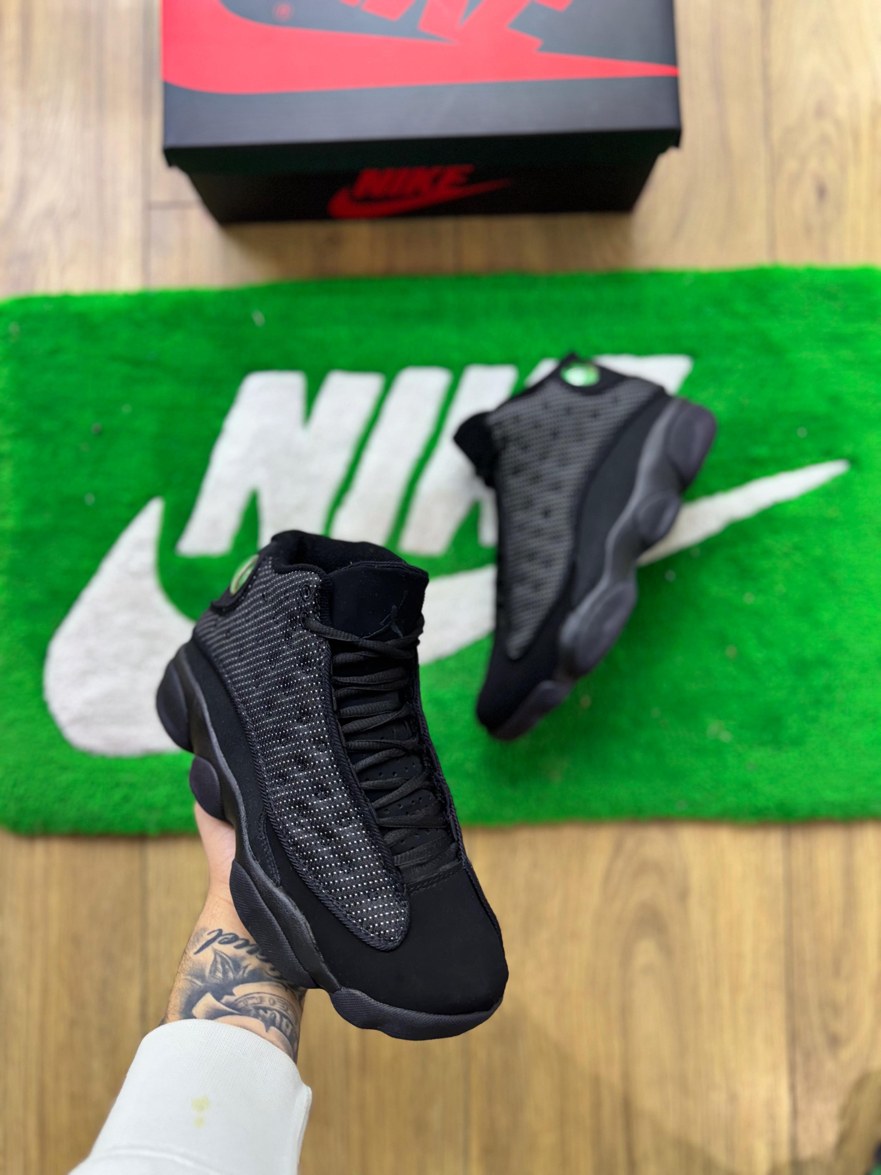 Zapatillas Nike Air Jordan 13 Black Cat